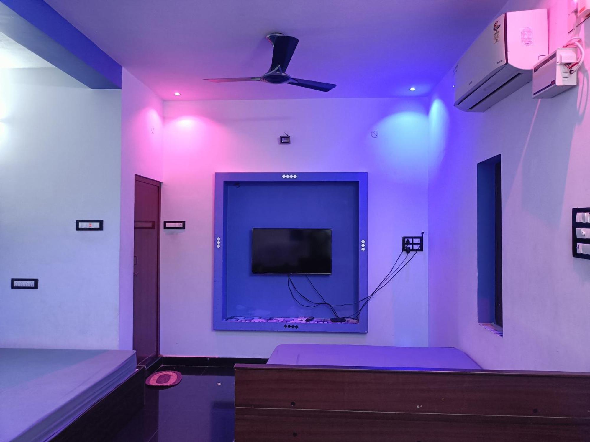 Rr Home Stay Karaikal Quarto foto